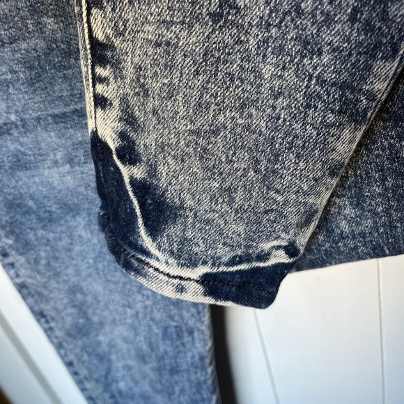 Flying Monkey Blue Skinny Jeans with Vintage Acid Wash - Picture 3 of 10